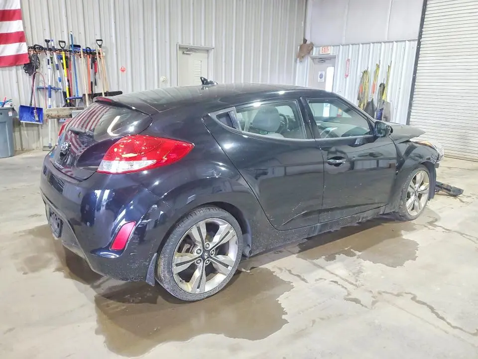 2013 HYUNDAI VELOSTER BASE  
