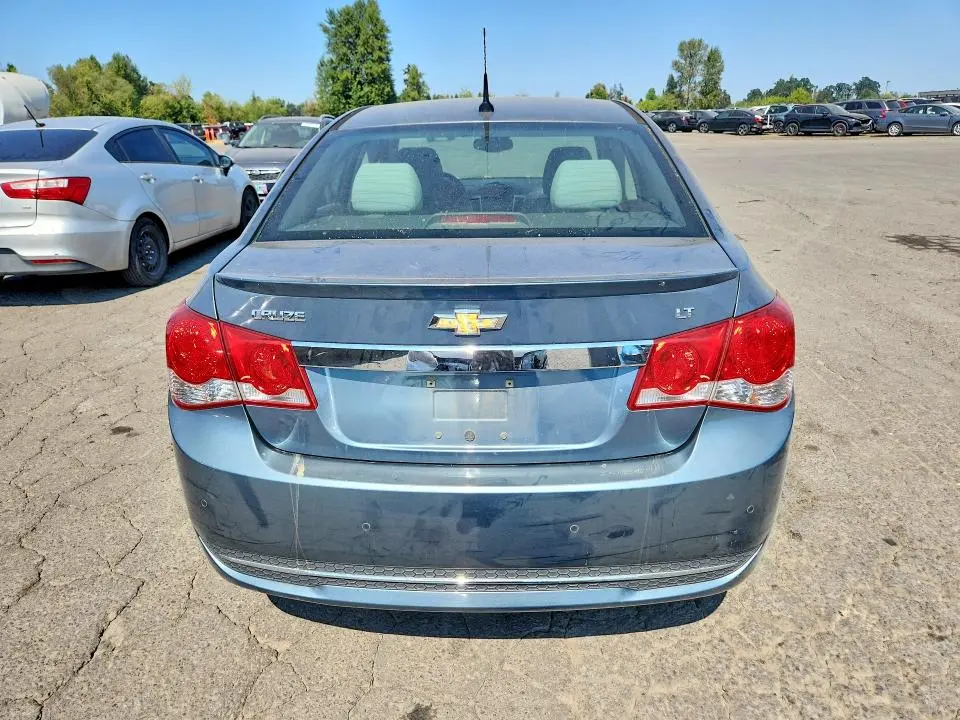 2012 CHEVROLET CRUZE LT  
