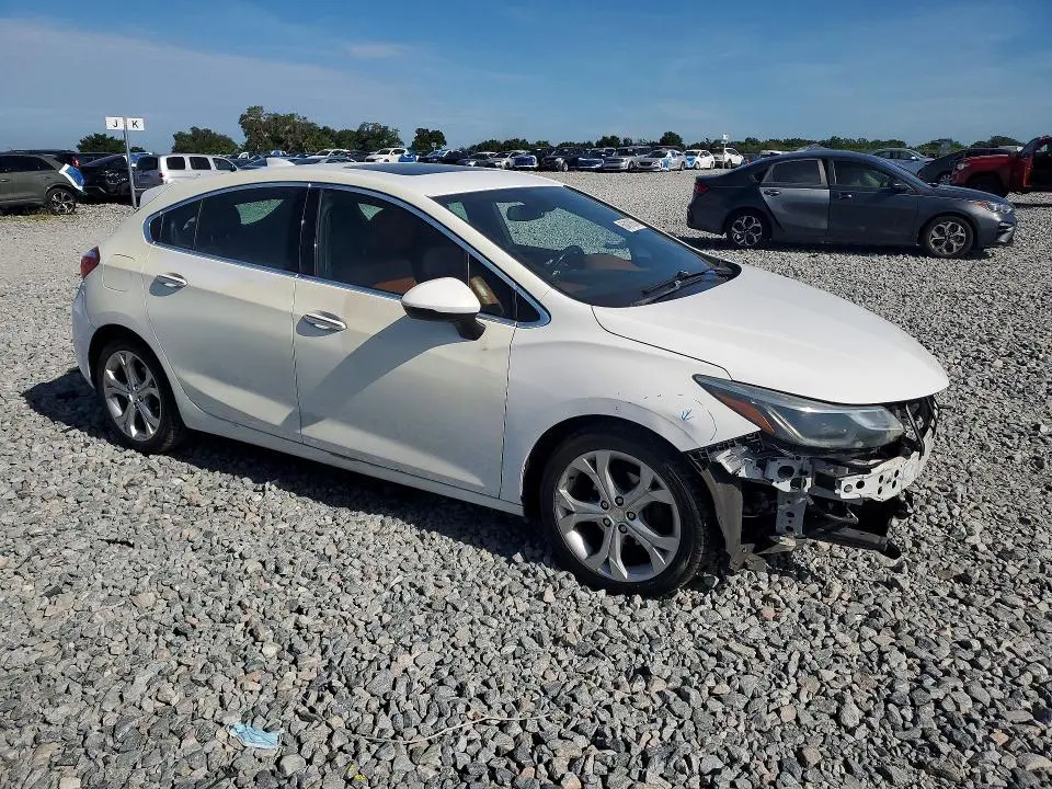 2017 CHEVROLET CRUZE PREMIER  