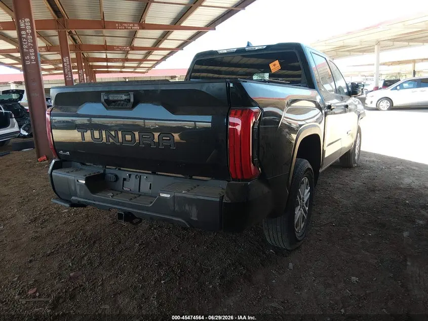 2025 TOYOTA TUNDRA SR5