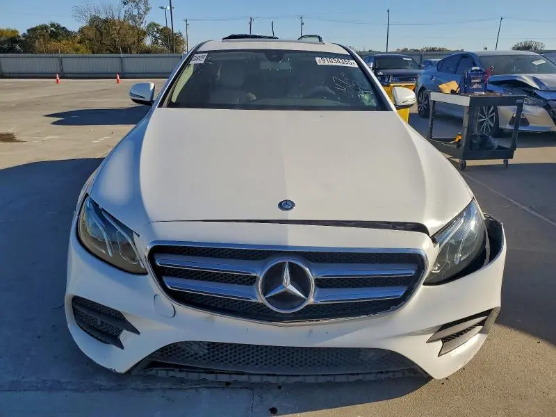 2017 MERCEDES-BENZ E 300  