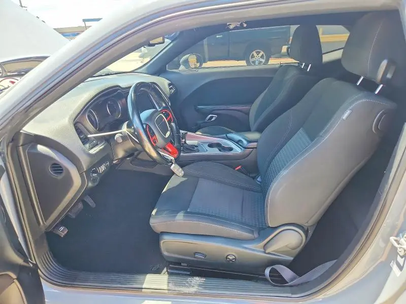 2021 DODGE CHALLENGER SXT  