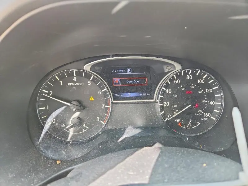 2018 NISSAN PATHFINDER SV  
