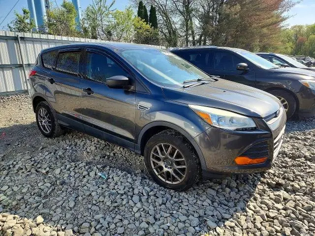 2016 FORD ESCAPE S  
