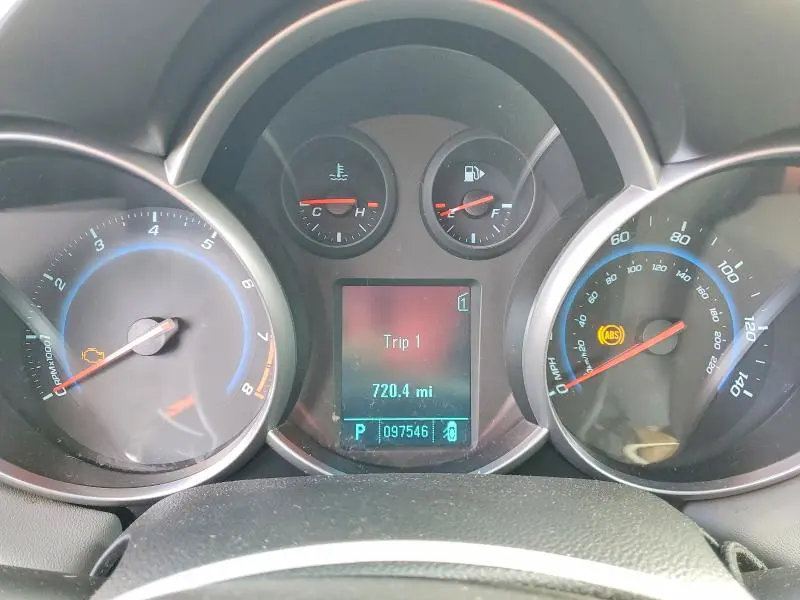 2011 CHEVROLET CRUZE LT  