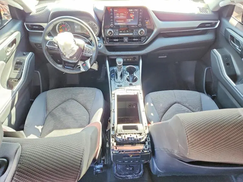 2020 TOYOTA HIGHLANDER L  
