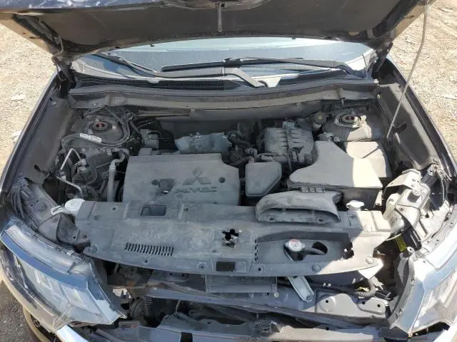 2019 MITSUBISHI OUTLANDER SE