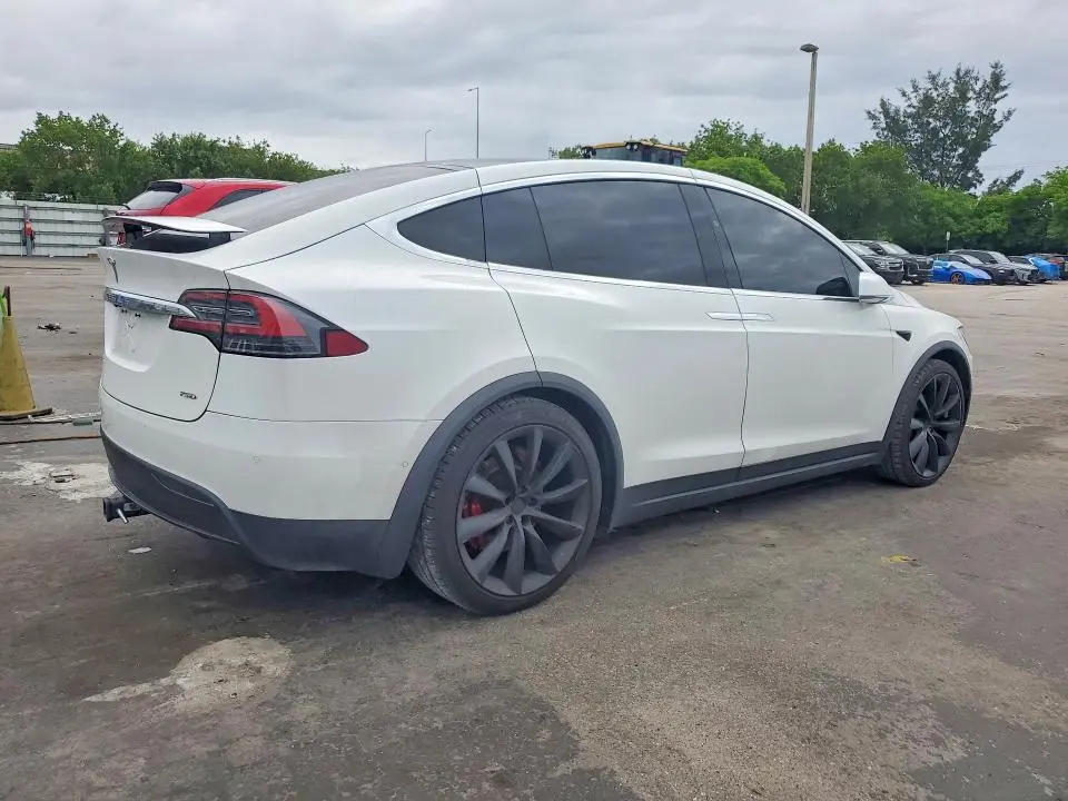 2017 TESLA MODEL X   