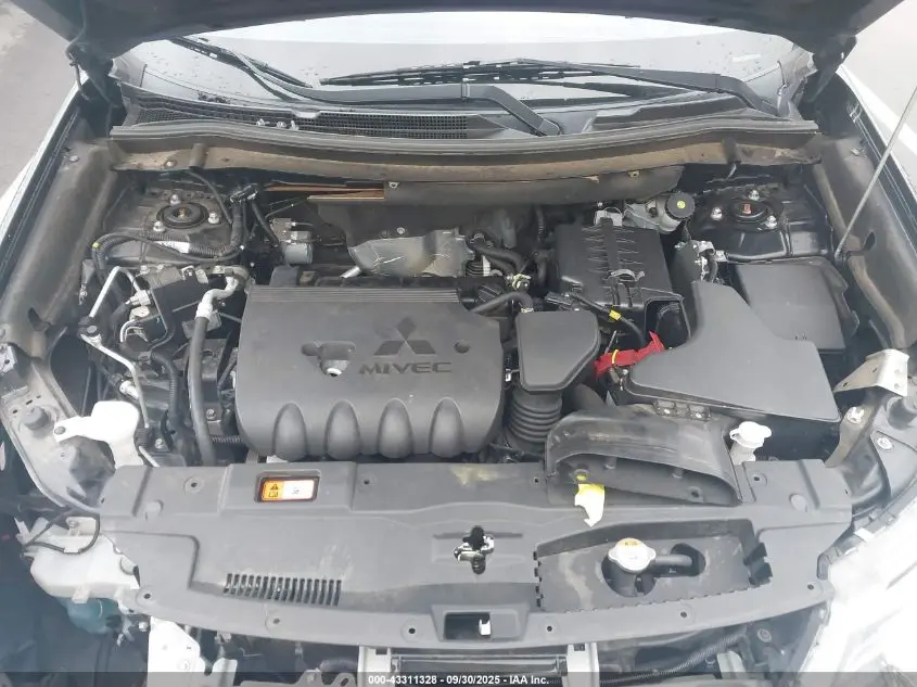 2019 MITSUBISHI OUTLANDER ES