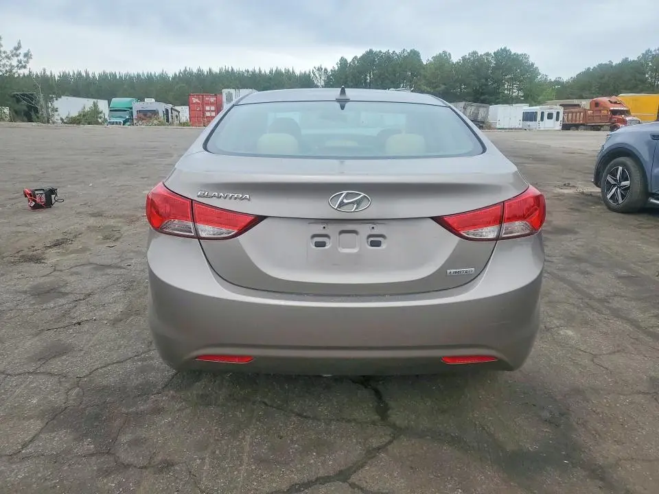 2012 HYUNDAI ELANTRA LIMITED  