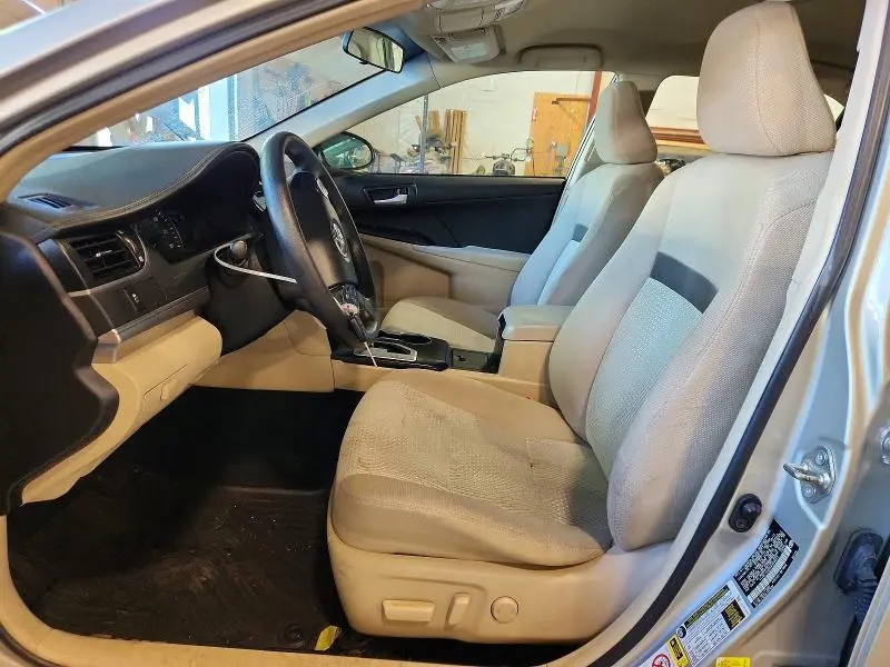 2014 TOYOTA CAMRY LE  