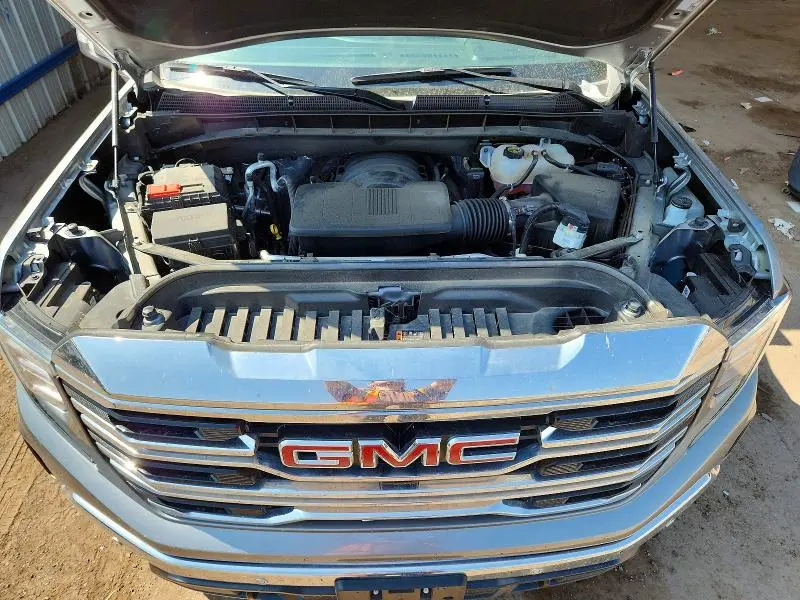 2024 GMC SIERRA K1500 SLT  