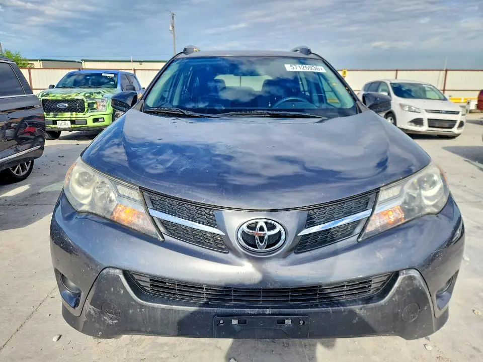 2013 TOYOTA RAV4 LE  