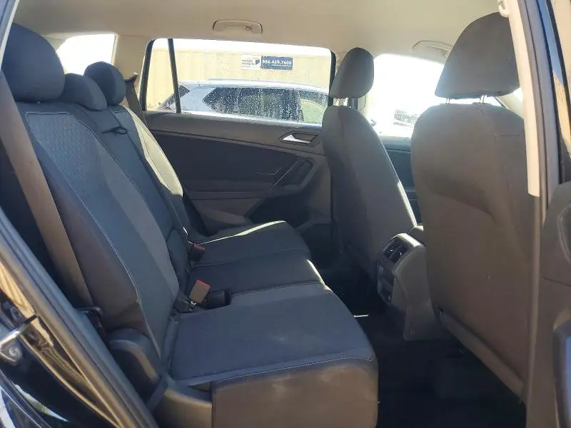 2021 VOLKSWAGEN TIGUAN S  