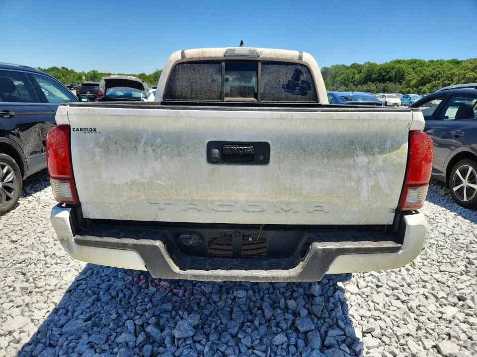 2021 TOYOTA TACOMA SR  