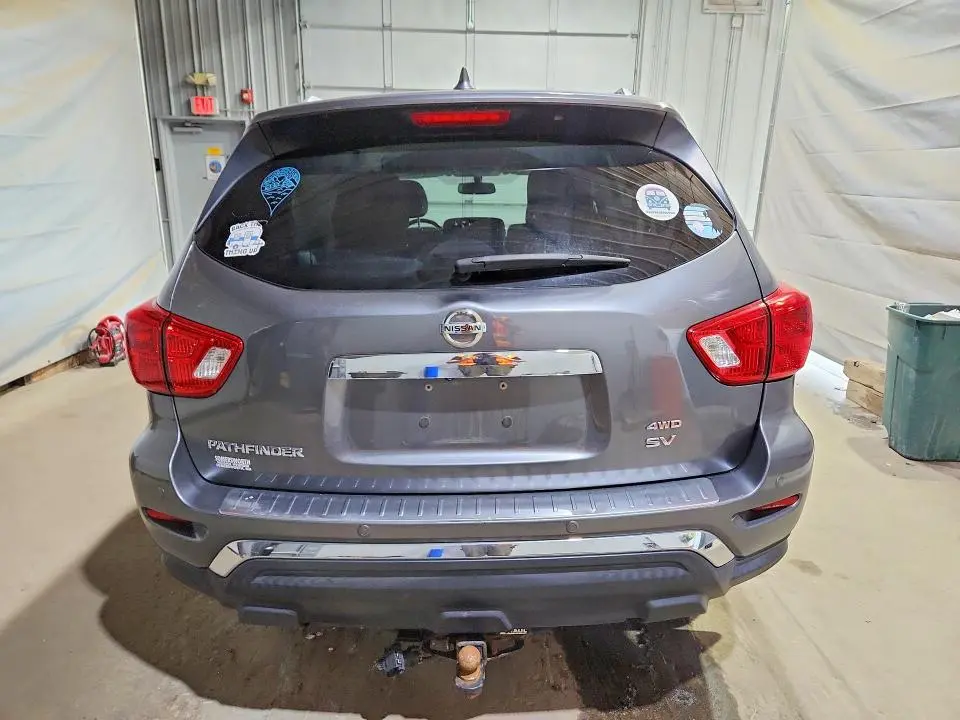 2019 NISSAN PATHFINDER SV  