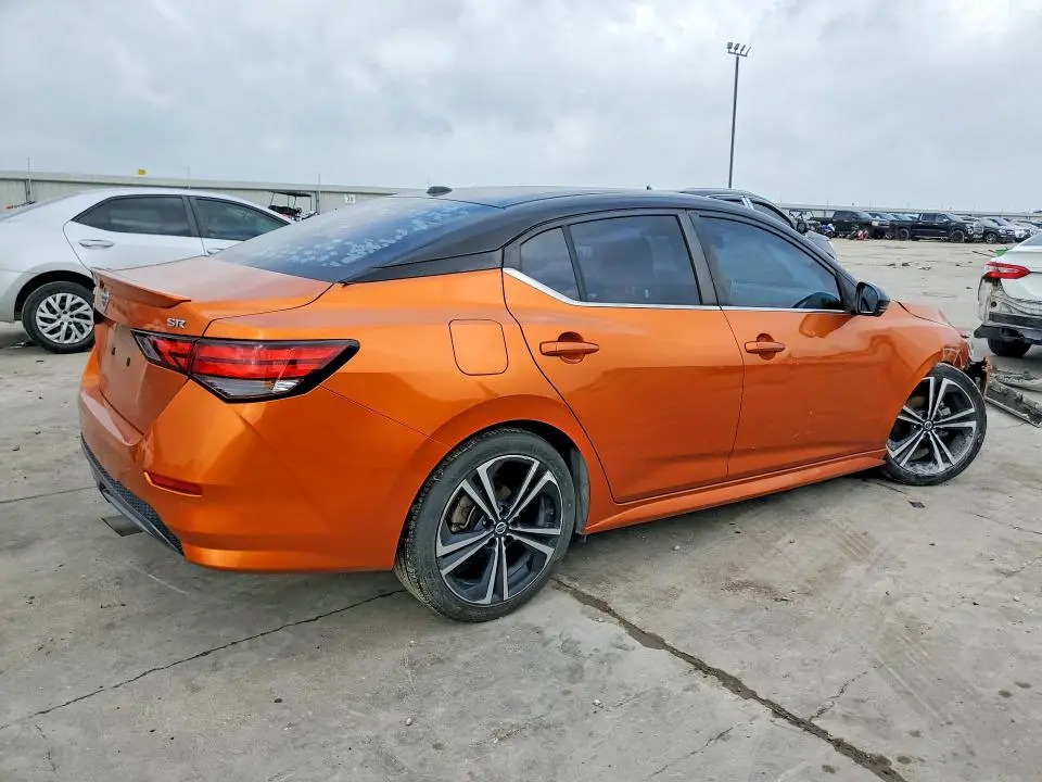 2021 NISSAN SENTRA SR  