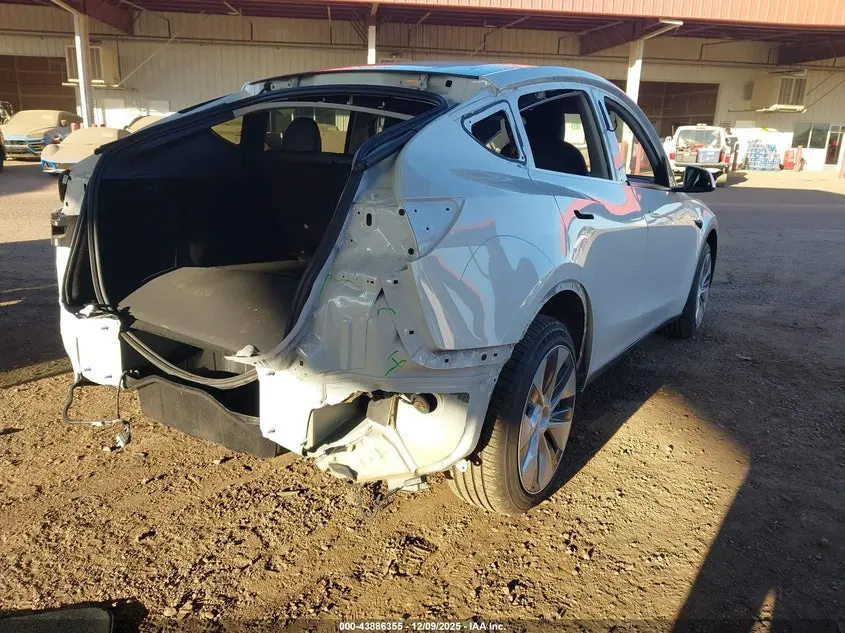 2022 TESLA MODEL Y LONG RANGE DUAL MOTOR ALL-WHEEL DRIVE