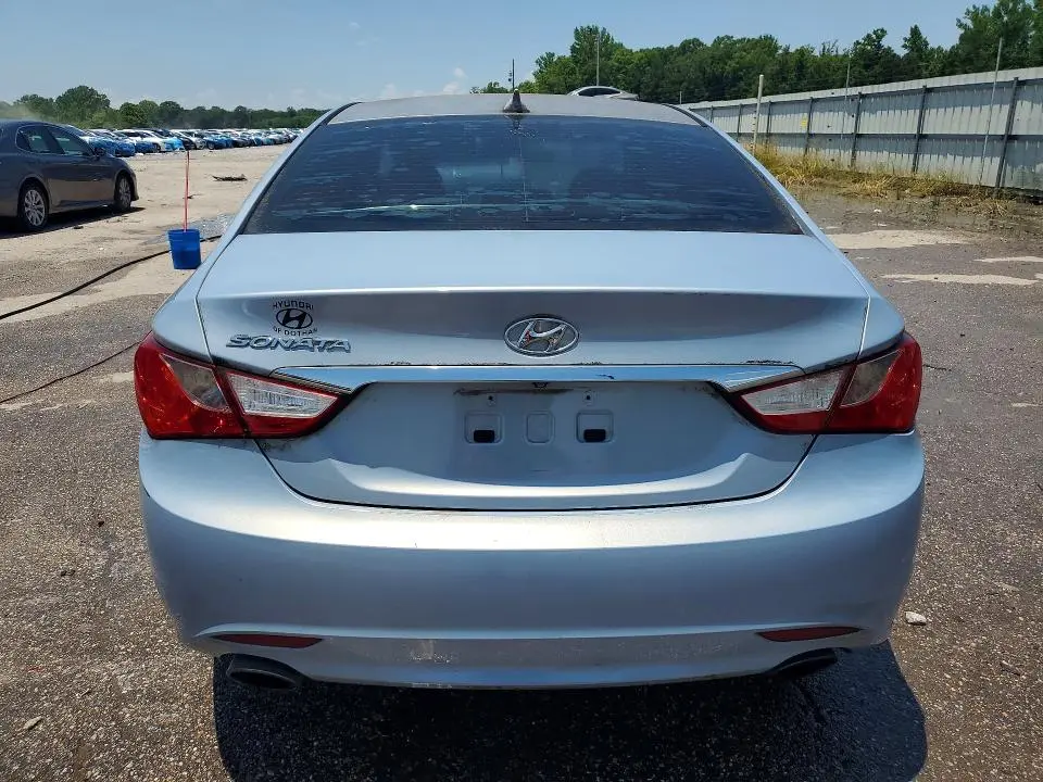 2013 HYUNDAI SONATA SE  