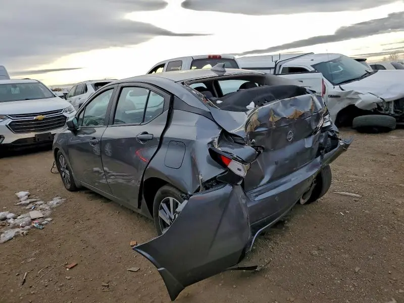 2023 NISSAN VERSA SV  