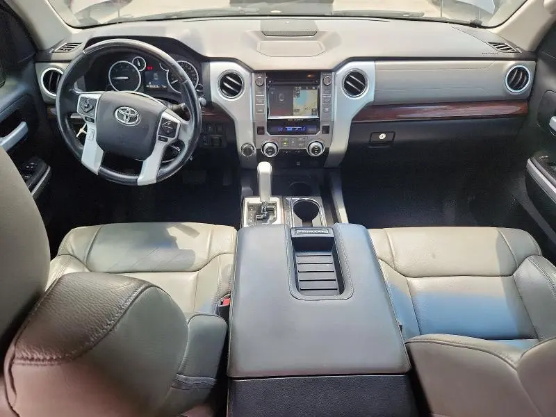 2017 TOYOTA TUNDRA CREWMAX LIMITED  