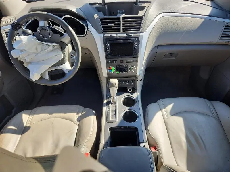 2012 CHEVROLET TRAVERSE LT  
