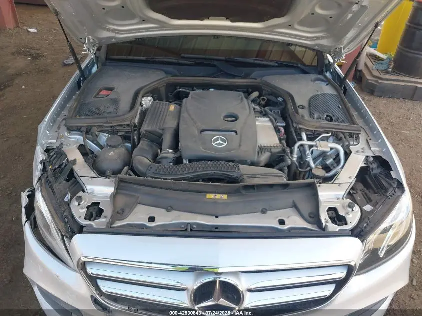 2019 MERCEDES-BENZ E 300  