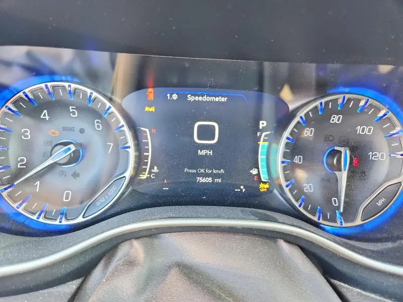 2021 CHRYSLER PACIFICA TOURING  
