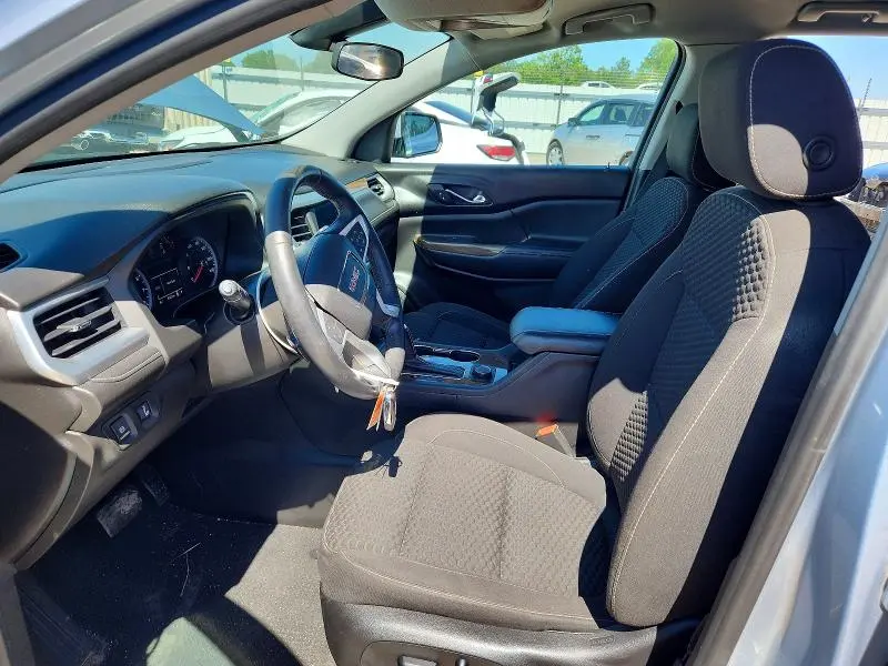 2017 GMC ACADIA SLE  