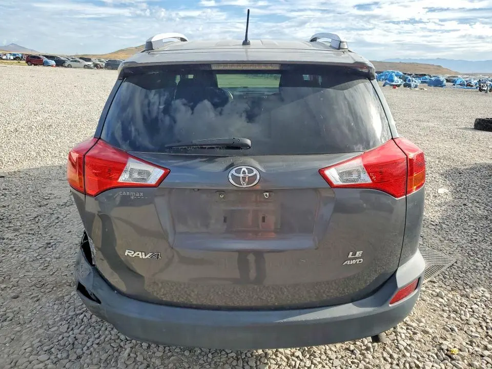 2015 TOYOTA RAV4 LE  
