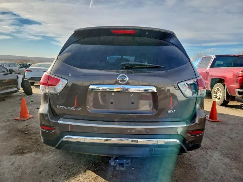 2016 NISSAN PATHFINDER S  