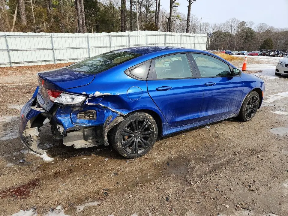 2017 CHRYSLER 200 LX  