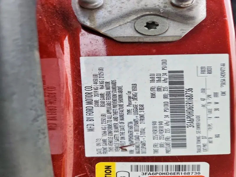 2014 FORD FUSION SE  