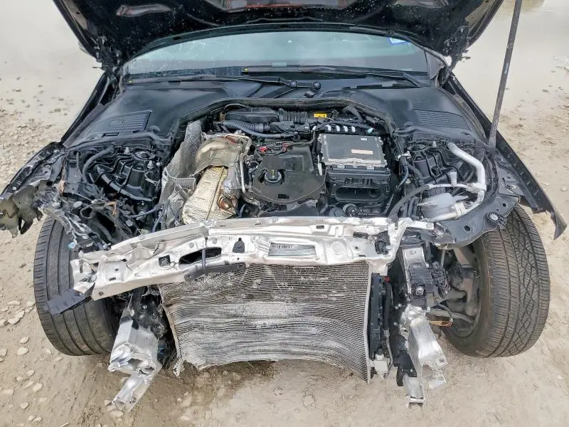 2024 MERCEDES-BENZ C 300  