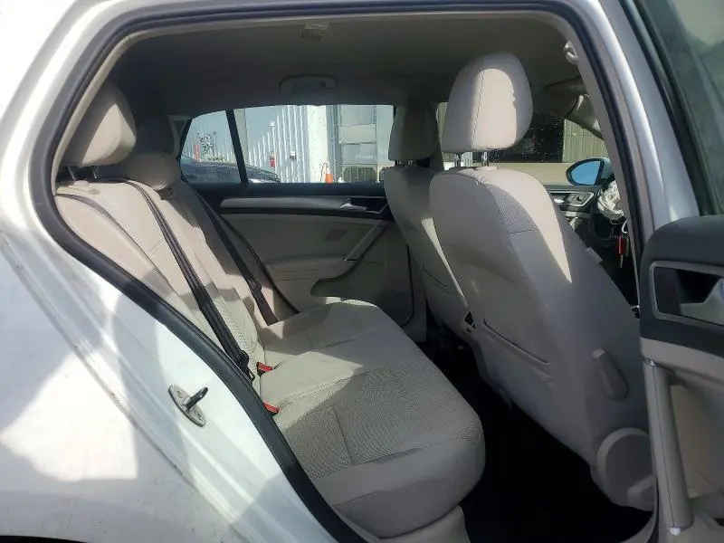 2016 VOLKSWAGEN GOLF S  