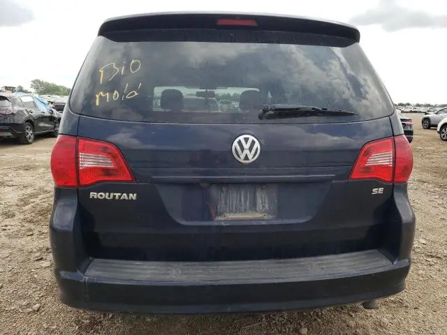2011 VOLKSWAGEN ROUTAN SE  