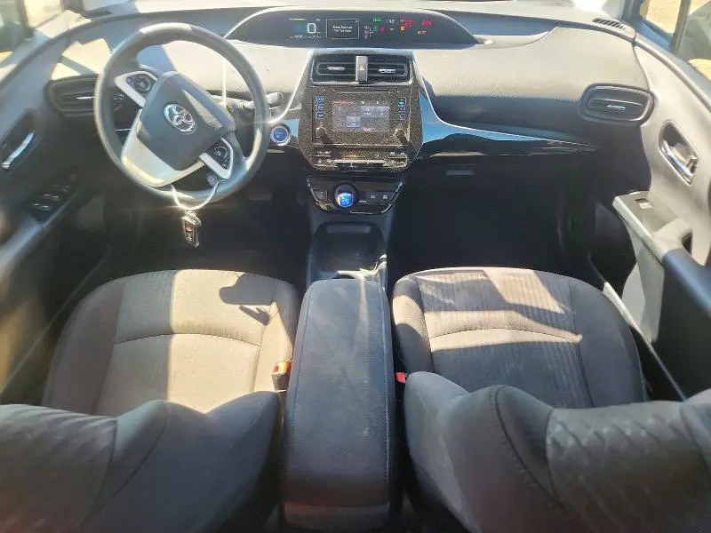 2017 TOYOTA PRIUS TWO  