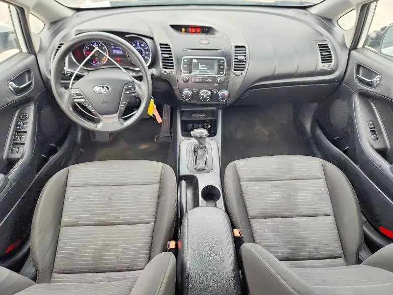 2016 KIA FORTE LX  