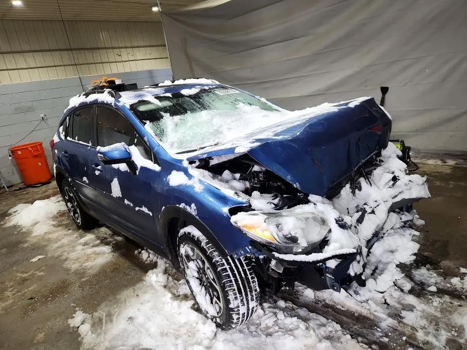 2017 SUBARU CROSSTREK LIMITED  