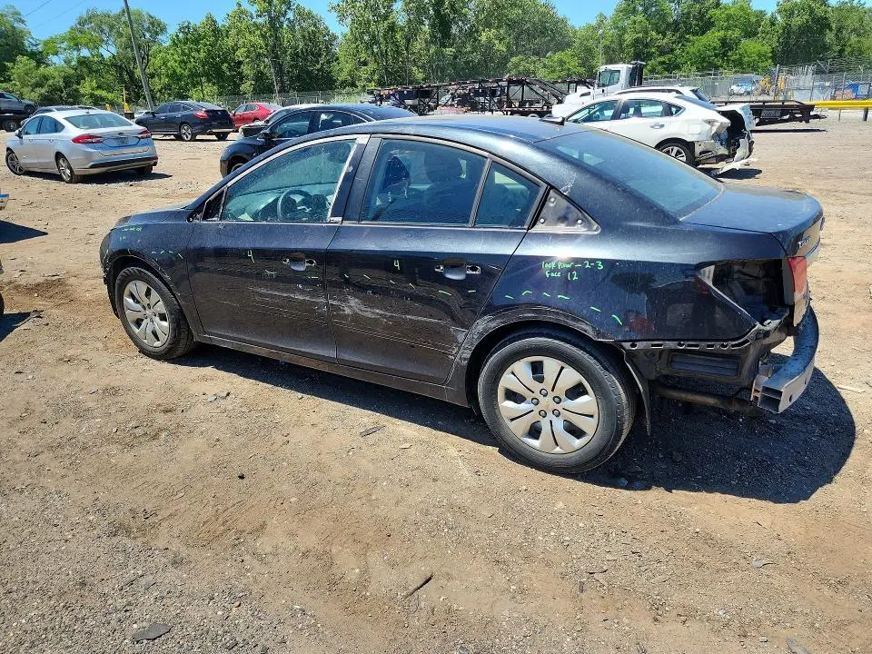 2014 CHEVROLET CRUZE LS  