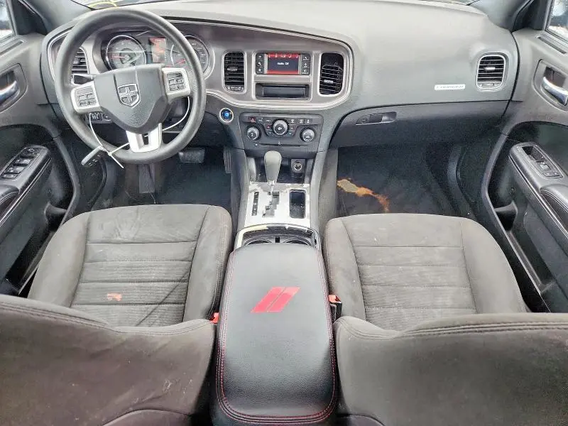 2013 DODGE CHARGER SE  