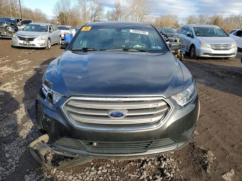 2018 FORD TAURUS SEL  