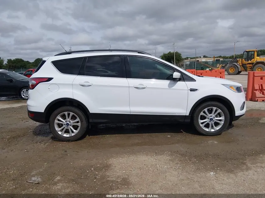 2018 FORD ESCAPE SE