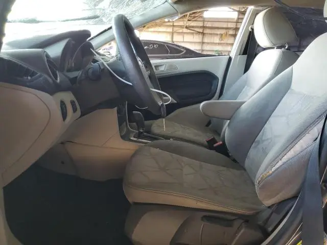 2013 FORD FIESTA SE  
