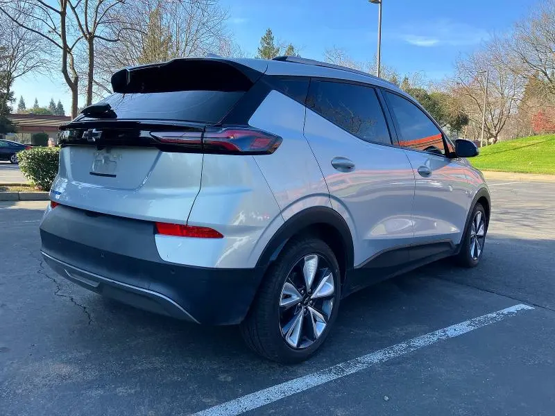 2022 CHEVROLET BOLT EUV LT  