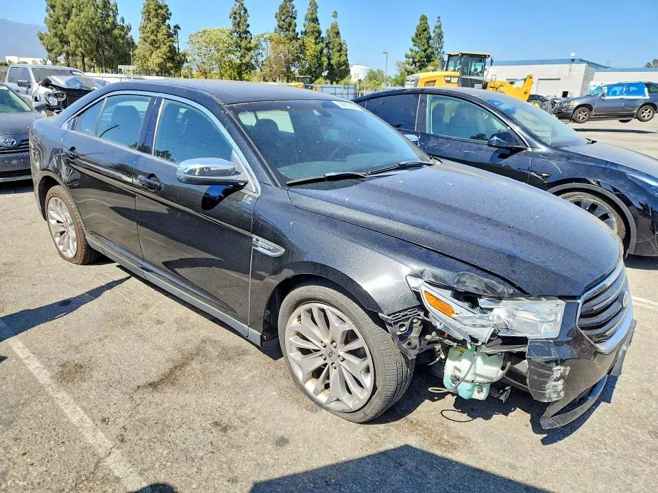 2013 FORD TAURUS LIMITED  