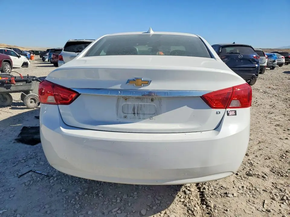 2017 CHEVROLET IMPALA LT  