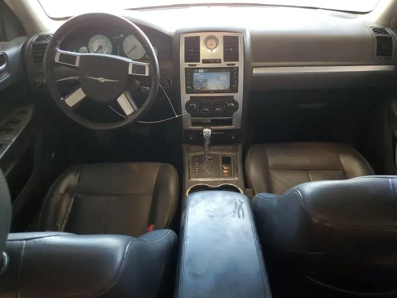 2010 CHRYSLER 300 TOURING  