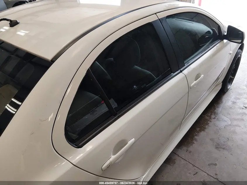 2014 MITSUBISHI LANCER ES