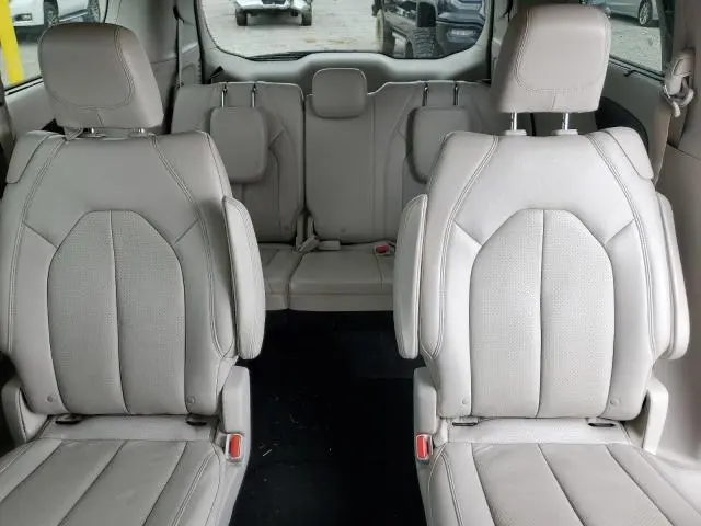 2017 CHRYSLER PACIFICA TOURING L PLUS  